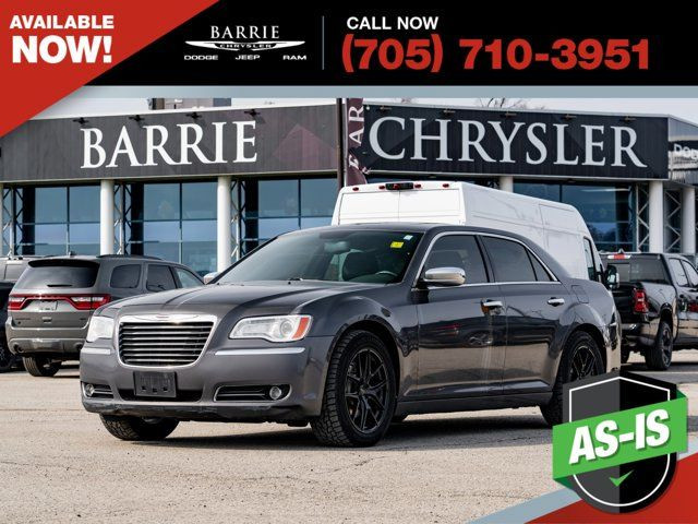 2014 Chrysler 300 300C in Cars & Trucks in Barrie