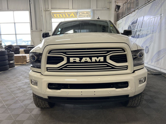 2018 Ram 2500 LARAMIE 6.7 DSL 4X4 | LIFT | FUEL RIMS | LOW KMS! in Cars & Trucks in Lloydminster - Image 4