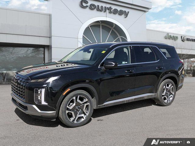 2024 Hyundai Palisade Preferred | Sunroof | Heated Seats in Cars & Trucks in Calgary
