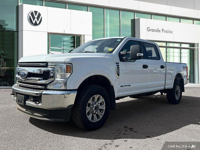 2022 Ford Super Duty F-350 SRW in Cars & Trucks in Grande Prairie