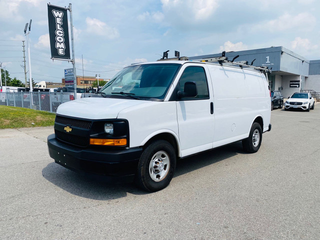 2017 Chevrolet Express 3500 135", ALL POWER OPTIONS, 1 YEAR POWE in Cars & Trucks in Mississauga / Peel Region - Image 3
