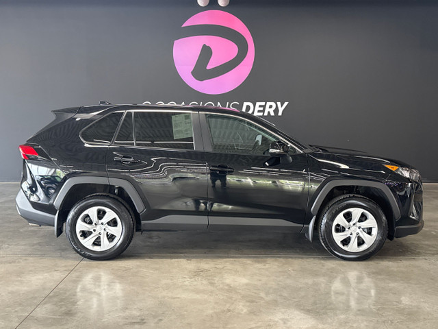 2022 Toyota RAV4 LE AWD NOIR SIÈGES CHAUFFANTS 1 PROPRIÉTAIRE ET in Cars & Trucks in Saint-Jean-sur-Richelieu
