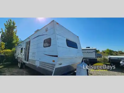 Double Slide Out, Rear Bedroom, Queen Bed, Wardrobe, Vanity, Bathroom, Garden Tub, TV Shelf, Double...