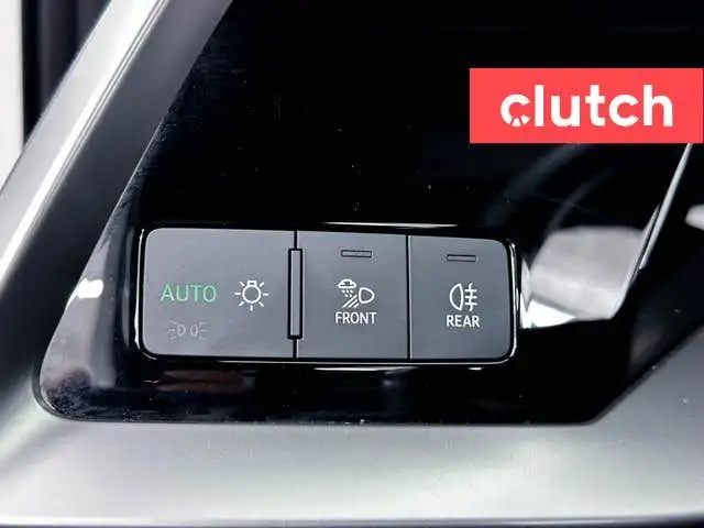 2023 Audi A3 Technik AWD w/ Apple CarPlay, Heated Front Seats, R dans Autos et camions dans Ville de Toronto - Image 24