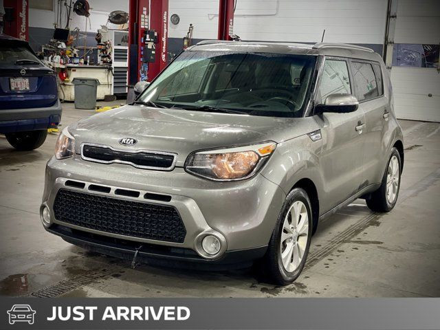 2015 Kia Soul EX | 2.0L Engine | One Owner | Heated Seats in Cars & Trucks in Calgary