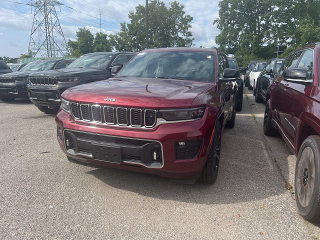 2023 Jeep Grand Cherokee OVERLAND in Cars & Trucks in City of Toronto - Image 3