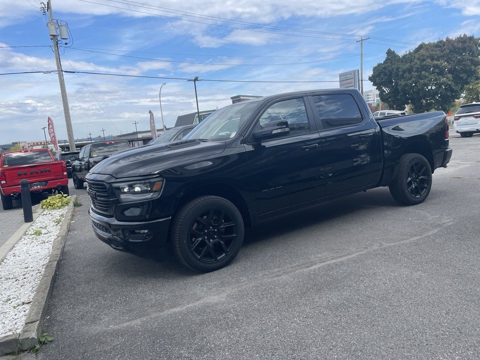 2022 Ram 1500 SPORT