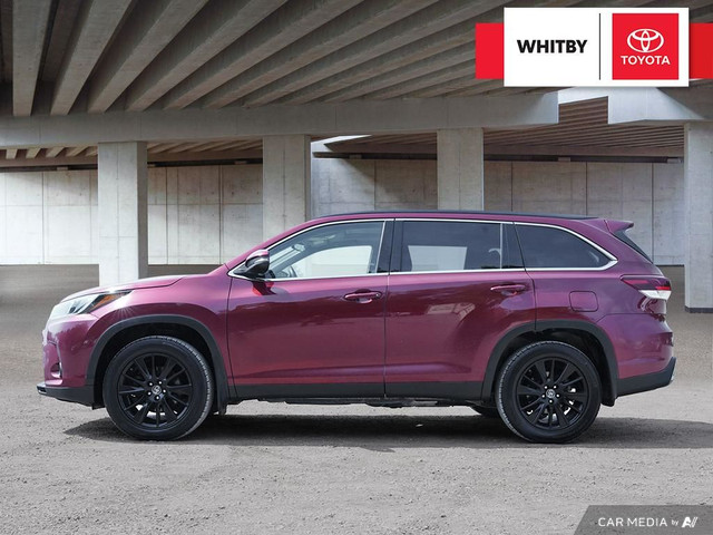 2019 Toyota Highlander XLE AWD 3.5L / Power Moonroof / Navigatio in Cars & Trucks in Oshawa / Durham Region - Image 4