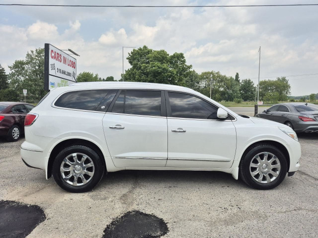 2017 Buick Enclave AWD Premium in Cars & Trucks in London - Image 2
