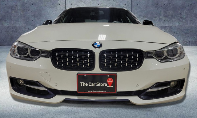 2015 BMW 3 Series 328i AWD Leather/Sunroof/Heat Seat/WINTER TIRE in Cars & Trucks in Winnipeg - Image 3