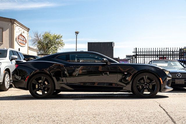 2018 CHEVROLET CAMARO 2SS | NO ACCIDENT | LEATHER SEATS | KEYLES in Cars & Trucks in City of Toronto - Image 4
