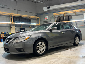 2018 Nissan Altima Push Button Start * Back Up Camera * Heated Cloth Seats * Power Driver Seat * Cruise Control * Steering Wheel Controls * Hands F