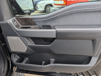 WAS: $58990 NOW: $56990 plus taxes and licensing feesLeather Seats, Tow Technology Package, 20 inch... (image 9)