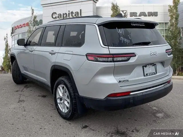 2024 Jeep Grand Cherokee L Laredo | 6 Passenger Seating62939426041219123