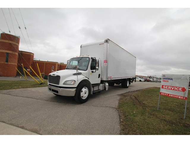  2019 Freightliner M2 106 - in Heavy Trucks in Mississauga / Peel Region - Image 3