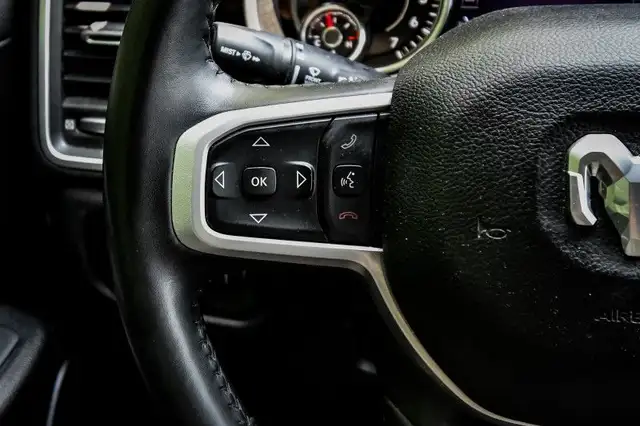 2022 Ram 1500 Big Horn - Aluminum Wheels - Fog Lamps dans Autos et camions dans Ottawa - Image 18