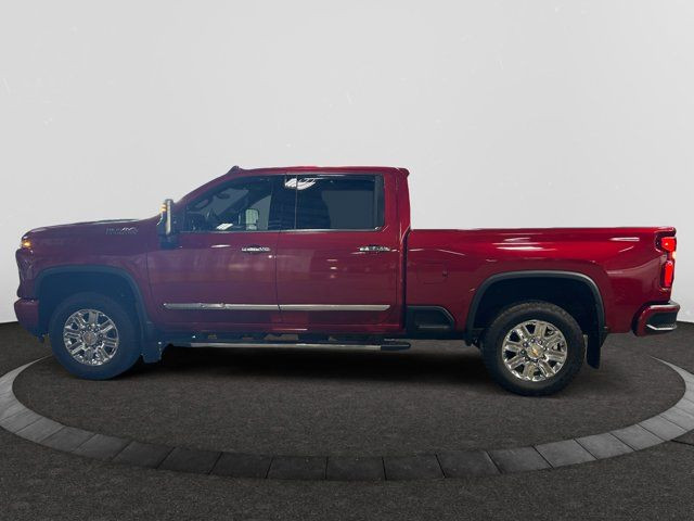 2024 Chevrolet Silverado 2500HD High Country Crew Cab in Cars & Trucks in Regina - Image 2
