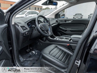 CLEAN CARFAX Finished in an Agate Black Metallic exterior that complements the Black leather interio... (image 7)