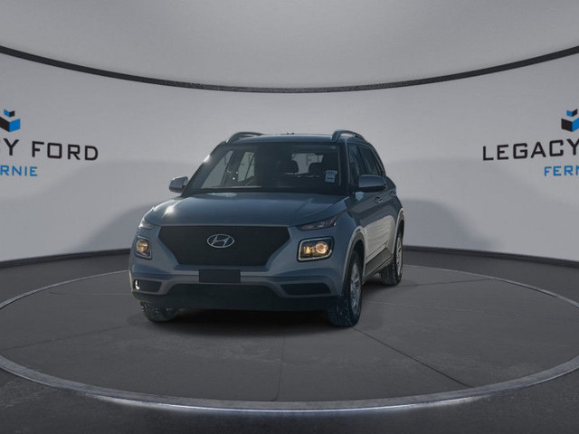 2022 Hyundai Venue Preferred 1.6L, Great Small Great On Gas Car in Cars & Trucks in Cranbrook - Image 4