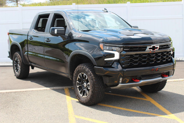 2023 Chevrolet Silverado 1500 ZR2 | Lthr | Roof | HtdSeats | War in Cars & Trucks in Saint John - Image 2