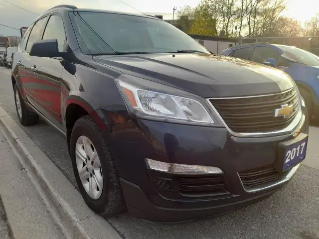 2017 Chevrolet Traverse EXTRA CLEAN-AWD-7 SEATS-BK UP CAM-BLUETO629394260769291226