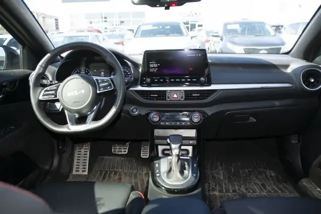 2024 KIA FORTE GT in Cars & Trucks in Oshawa / Durham Region - Image 5
