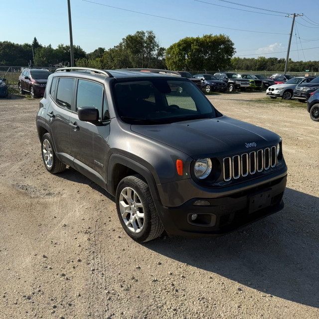2016 Jeep Renegade North 4WD!! SERVICE RECORDS!!! in Cars & Trucks in Winnipeg