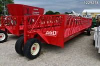 John BM Mfg Ltd. 7X24 DOUBLE BAR FEEDER WAGON Feed Wagon Add as 