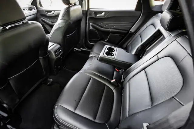2021 Ford Escape Titanium Hybrid AWD • NAVIGATION • PREM. AUDIO in Cars & Trucks in Kingston - Image 36