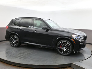 2022 BMW X5 M50i x-DRIVE