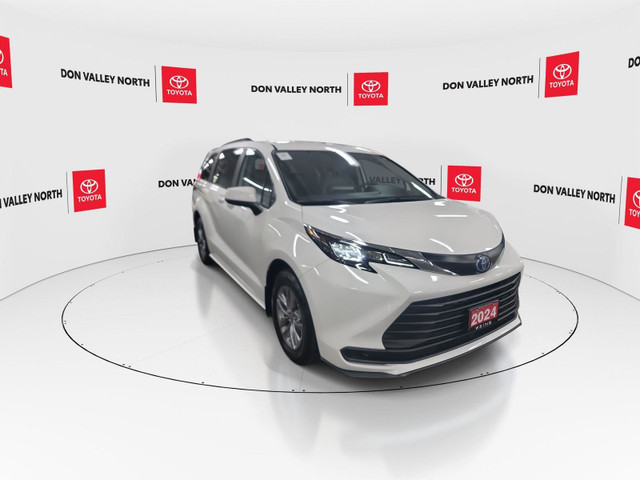 2024 Toyota Sienna LE 8-Passenger CERTIFIED | ACCIDENT FREE |... in Cars & Trucks in City of Toronto - Image 2