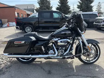 . Vehicle Information Provided by autoTRADER.ca