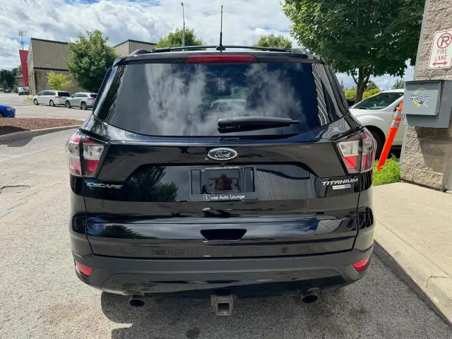 2017 Ford Escape TITANIUM! DEALER SERVICED! SUNROOF, HEATED SEAT in Cars & Trucks in Ottawa - Image 11