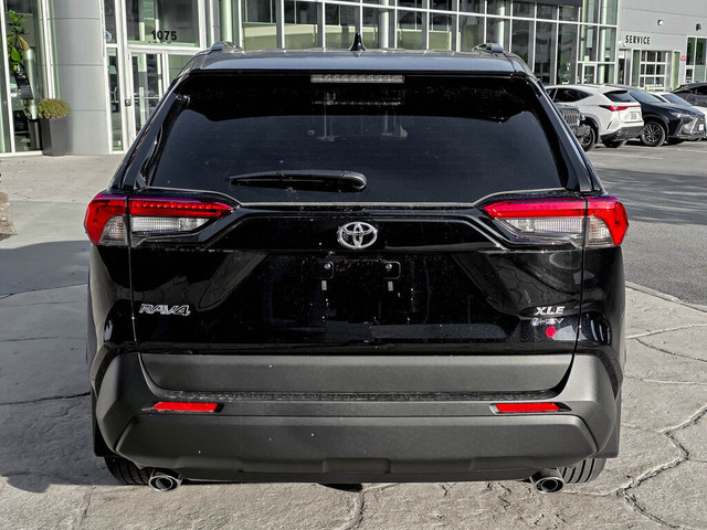 2025 Toyota RAV4 Hybrid XLE AWD in Cars & Trucks in City of Toronto - Image 4