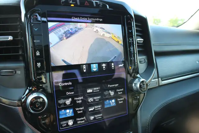2019 RAM 1500 dans Autos et camions dans Région d’Oakville/Halton - Image 22