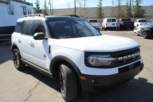 2023 Ford Bronco Sport SPORT OUTER BANKS 4x4 NAVI/S.ROOF/B.CAMER in Cars & Trucks in Calgary - Image 3