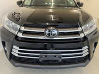 The 2019 Toyota Highlander Limited, available at Moose Jaw Nissan, is a sophisticated and versatile... (image 8)