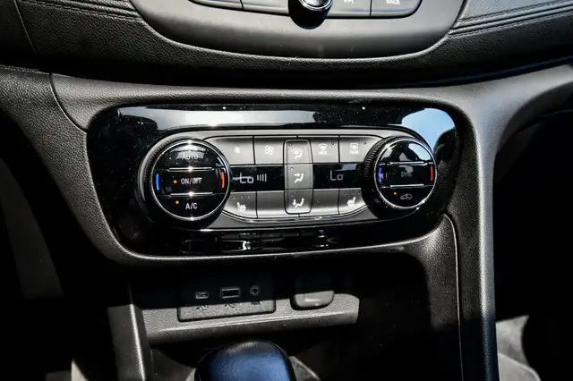 2023 Buick Encore GX Select • SUNROOF • POWER LIFTGATE • CP/AA in Cars & Trucks in Kingston - Image 26