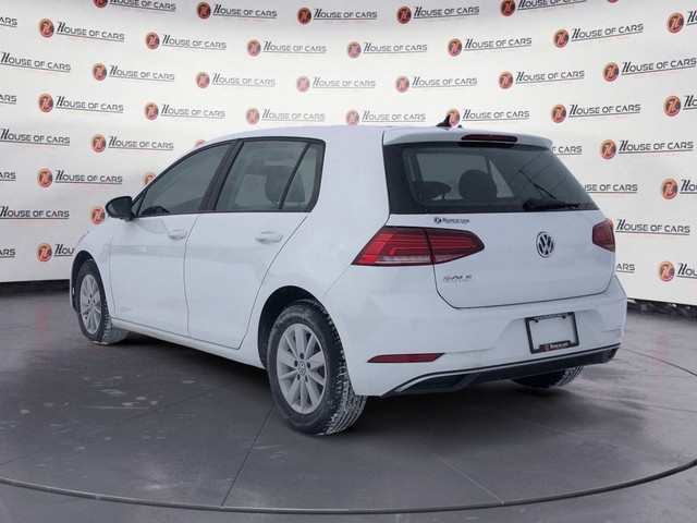  2019 Volkswagen Golf Comfortline / Back up cam / Heated seats in Cars & Trucks in Calgary - Image 4