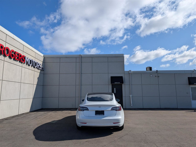 2020 Tesla Model 3 STANDARD RANGE PLUS in Cars & Trucks in Oakville / Halton Region - Image 4