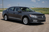 Front Wheel Drive,Traction Control,Turbocharged,Hands-Free Liftgate,Trip Computer,Keyless Entry,Keyl... (image 5)