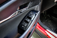 Adaptive Cruise Control, Heated Steering Wheel, Aluminum Wheels, Heated Seats, Apple CarPlay! 6 LOCA... (image 9)
