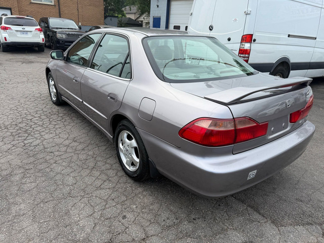 2000 Honda Accord EX Auto w/Leather in Cars & Trucks in Hamilton - Image 3