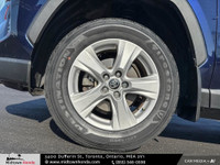NO ACCIDENTS, ONE OWNER, FRESH DETAIL, APPLE CARPLAY, ANDROID AUTO, REAR-VIEW CAMERA, ALL WHEEL DRIV... (image 9)