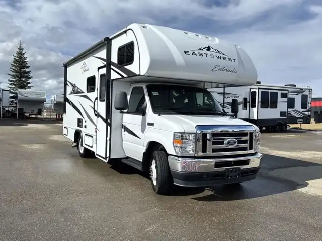 2023 EAST TO WEST Entrada 2200S in RVs & Motorhomes in Red Deer - Image 12