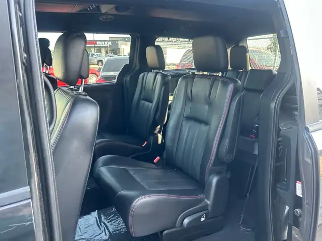 2017 Dodge Grand Caravan 4dr Wgn GT in Cars & Trucks in Calgary - Image 15