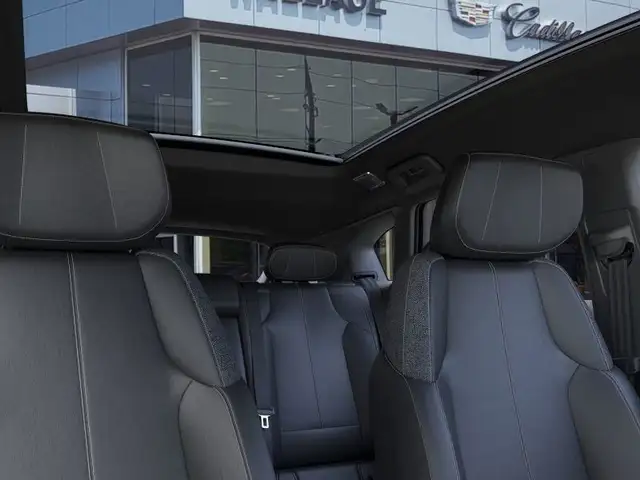 2025 Cadillac OPTIQ Sport in Cars & Trucks in Oakville / Halton Region - Image 28