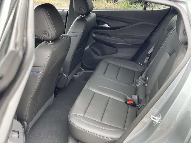 2024 Buick Envista Sport Touring in Cars & Trucks in City of Montréal - Image 29