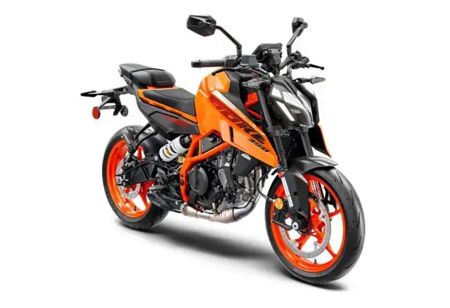 2025 KTM 390 DUKE in Sport Bikes in Laval / North Shore - Image 7