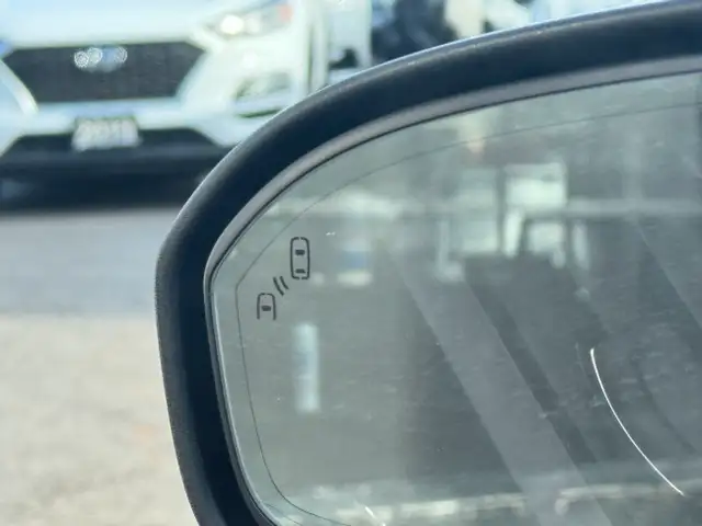 2019 Ford Fusion Hybrid Titanium, Hybrid, Navi, Sunroof, Camera, in Cars & Trucks in Mississauga / Peel Region - Image 12